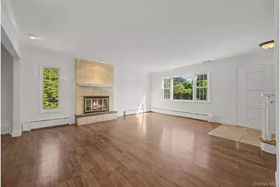 13 Dellworth Drive, Yorktown Heights, NY 10598 - Photo 7