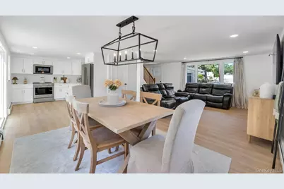 338 Easton Street, Ronkonkoma, NY 11779 - Photo 11