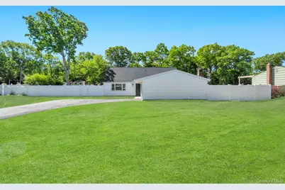 338 Easton Street, Ronkonkoma, NY 11779 - Photo 3