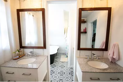 671 Arlington Avenue, Baldwin, NY 11510 - Photo 37
