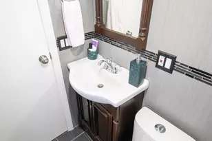 671 Arlington Ave, Baldwin, NY 11510 - Photo 19