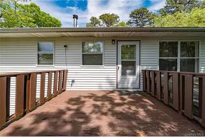 34 Roberts Street, Mastic, NY 11950 - Photo 15