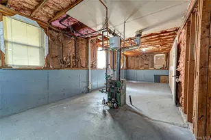 34 Roberts St, Mastic, NY 11950 - Photo 11