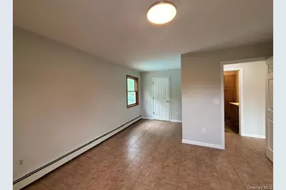 32 Louise Lane, Hopewell Junction, NY 12533 - Photo 11