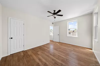 402 Jericho Turnpike #1, New Hyde Park, NY 11040 - Photo 11