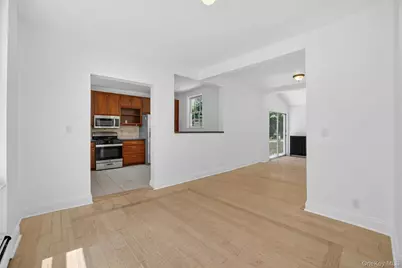 15 Desmond Avenue, Bronxville, NY 10708 - Photo 17