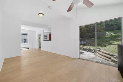 15 Desmond Avenue, Bronxville, NY 10708 - Photo 11
