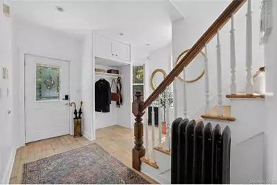 15 Desmond Avenue, Bronxville, NY 10708 - Photo 3