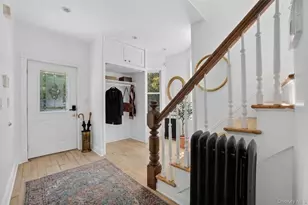 15 Desmond Ave, Bronxville, NY 10708 - Photo 3