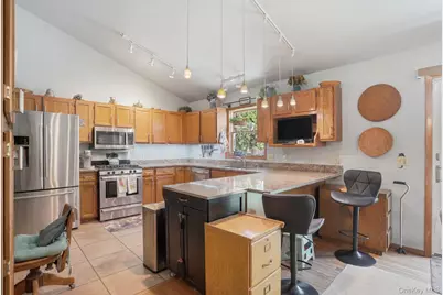 163 Van Keuren Avenue, Pine Bush, NY 12566 - Photo 5