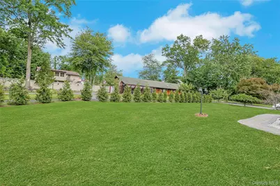 17 Quaspeak Road, Congers, NY 10920 - Photo 5