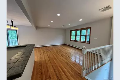 32 Louise Lane #2, Hopewell Junction, NY 12533 - Photo 3