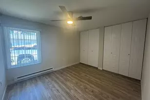368 Woodbridge Dr, Ridge, NY 11961 - Photo 5