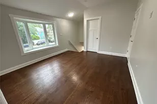 21 Prime Ave, Huntington, NY 11743 - Photo 9