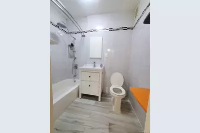 142-05 Roosevelt Avenue #415, Flushing, NY 11354 - Photo 15