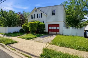 606 Irene St, West Hempstead, NY 11550 - Photo 3