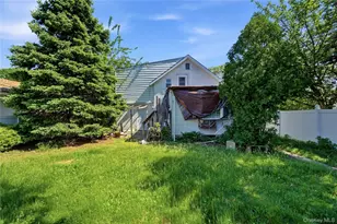 606 Irene St, West Hempstead, NY 11550 - Photo 19