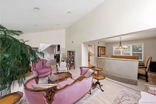 16 Wildwood Ct, East Islip, NY 11730 - Photo 7