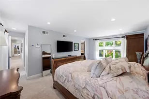 16 Wildwood Ct, East Islip, NY 11730 - Photo 35