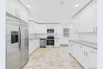 613 Bourdois Avenue, Bellport, NY 11713 - Photo 9