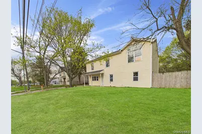 613 Bourdois Avenue, Bellport, NY 11713 - Photo 3