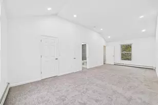 613 Bourdois Ave, Bellport, NY 11713 - Photo 35