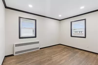 3962 Hahn Avenue, Bethpage, NY 11714 - Photo 23