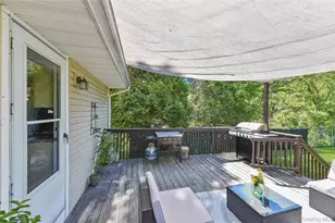 145 South St, Marlboro, NY 12542 - Photo 9