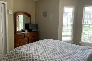 87 Summerfield Dr, Holtsville, NY 11742 - Photo 13