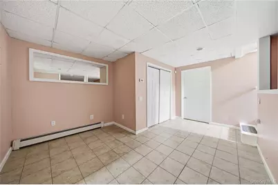 103 Hampton Avenue, Mastic, NY 11950 - Photo 19