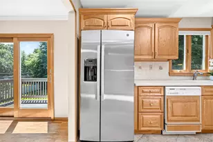 81 Poplar St, Nanuet, NY 10954 - Photo 13