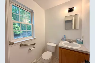 32 4th Avenue, Rocky Point, NY 11778 - Photo 15