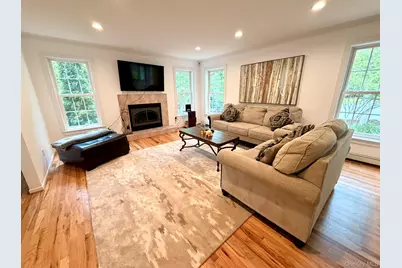 32 4th Avenue, Rocky Point, NY 11778 - Photo 11