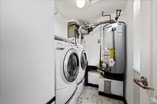 566 Louisiana Ave, Brooklyn, NY 11239 - Photo 9