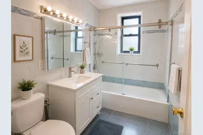 118-14 83rd Avenue #3G, Kew Gardens, NY 11415 - Photo 3