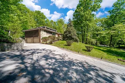 31 Dogwood Hills Road, Newburgh, NY 12550 - Photo 3
