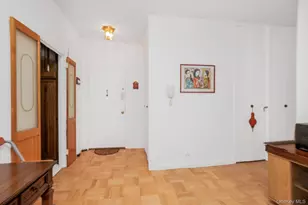2500 Johnson Ave, Bronx, NY 10463 - Photo 7