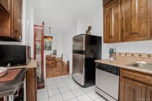 2500 Johnson Ave, Bronx, NY 10463 - Photo 3