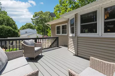 115 Clarendon Road, Ronkonkoma, NY 11779 - Photo 35