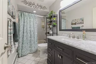 115 Clarendon Rd, Ronkonkoma, NY 11779 - Photo 15
