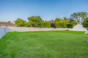 92 Biltmore Blvd, Massapequa, NY 11758 - Photo 37
