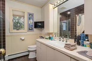 251 Baird Ct, Woodbury, NY 11797 - Photo 19