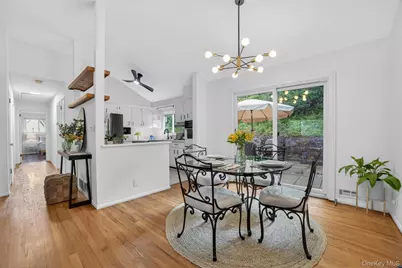 4 Pamela Lane, Valhalla, NY 10595 - Photo 13