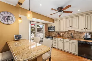 5 Chance St, Hicksville, NY 11801 - Photo 9