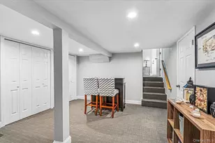 5 Chance St, Hicksville, NY 11801 - Photo 25