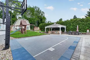 46 Camelot Rd, Poughkeepsie, NY 12601 - Photo 37