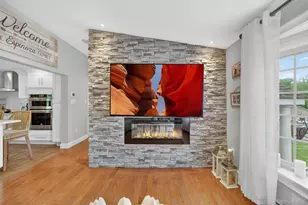 46 Camelot Rd, Poughkeepsie, NY 12601 - Photo 9