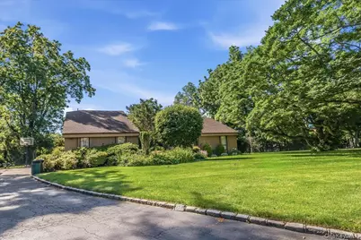 17 Campo Circle, Old Westbury, NY 11568 - Photo 1