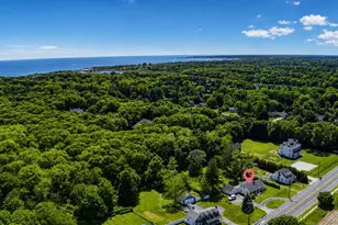 376 S Country Rd, Patchogue, NY 11772 - Photo 35