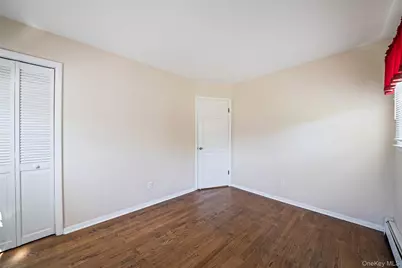 376 S Country Road, Patchogue, NY 11772 - Photo 19